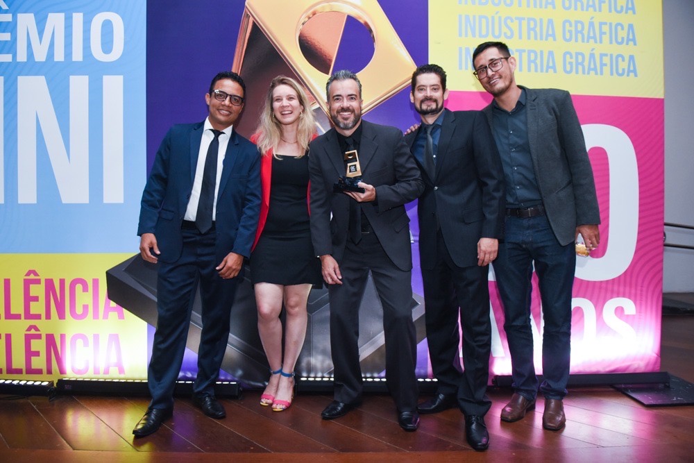 It's bi champion: Ibema paperboard receives Graphprint and Fernando Pini awards